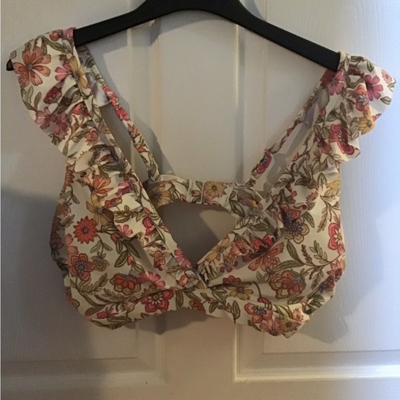 Ruffled Bikini 2 piece 2x Wallflowers - Picture 2 of 5